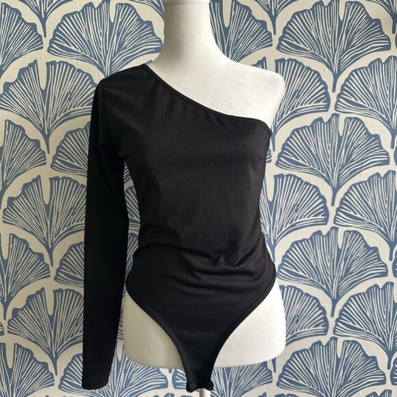 PrettyLittleThing One-Shoulder Black Bodysuit – Size US 8 / UK 12 - Picture 1 of 4